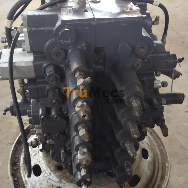 CONTROL VALVE DX520