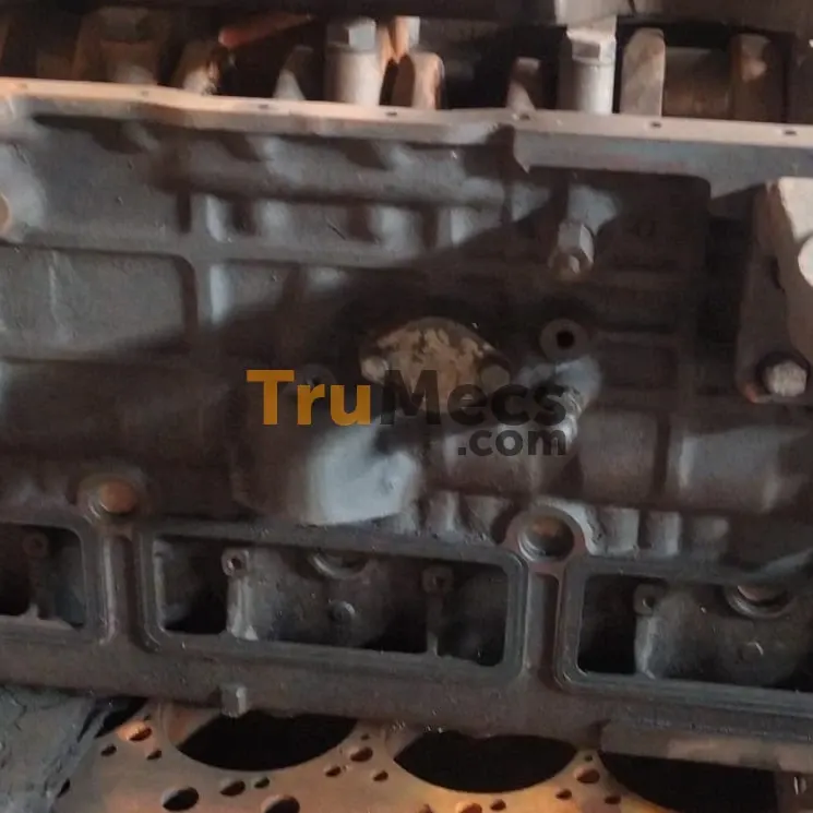 BLOCK ENGINE DOOSAN DX225
