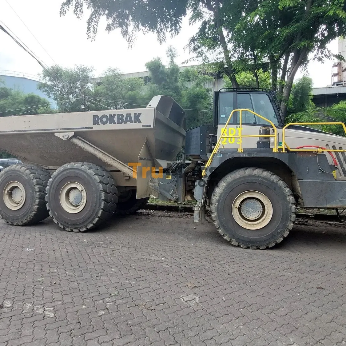 Articulated Dump Truck (ADT)