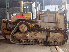 BULLDOZER CAT D8R