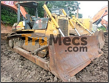 BULLDOZER KOMATSU D65P